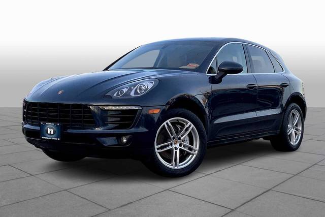 2016 Porsche Macan S AWD photo