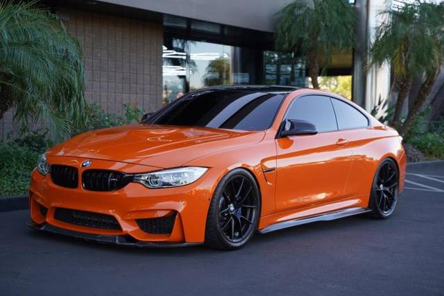 2015 BMW M4  RWD photo