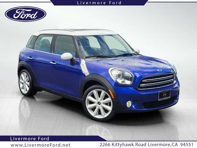 2015 MINI Countryman  FWD photo