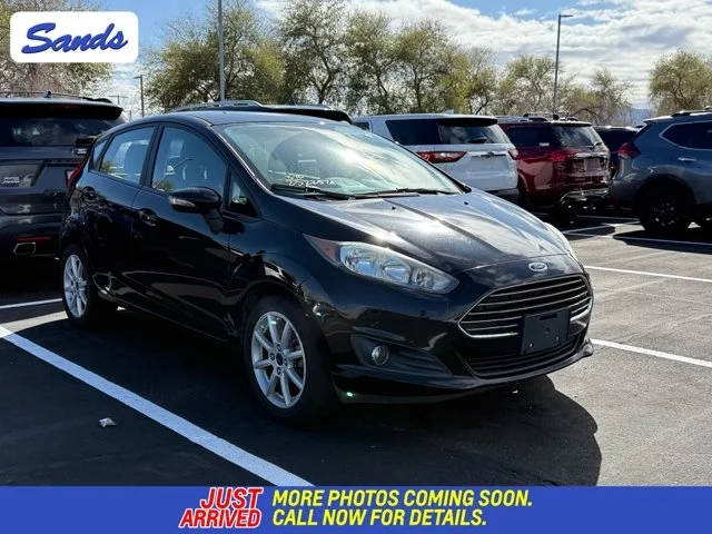 2016 Ford Fiesta SE FWD photo