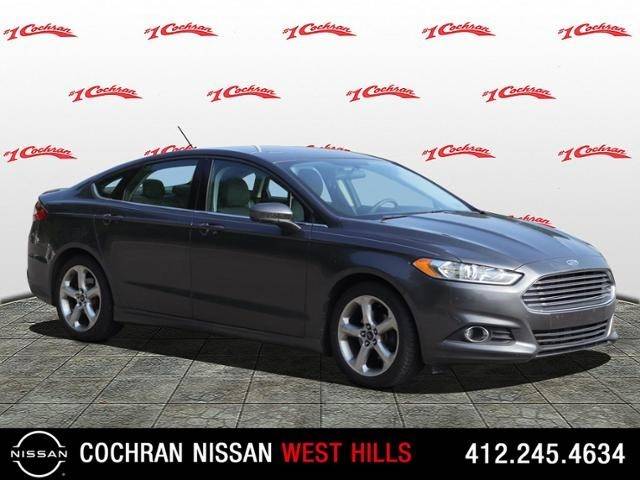 2016 Ford Fusion S FWD photo