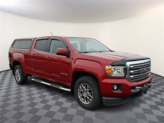 2016 GMC Canyon 4WD SLE 4WD photo