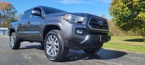 2016 Toyota Tacoma SR5 4WD photo