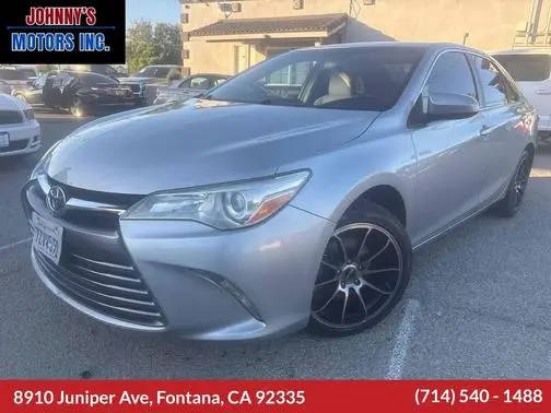 2015 Toyota Camry LE FWD photo