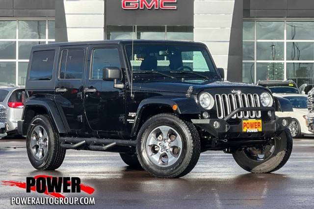 2016 Jeep Wrangler Unlimited Sahara 4WD photo