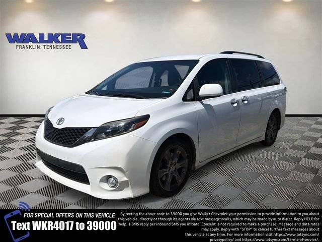 2015 Toyota Sienna SE FWD photo
