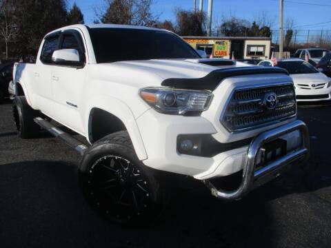 2016 Toyota Tacoma TRD Sport 4WD photo