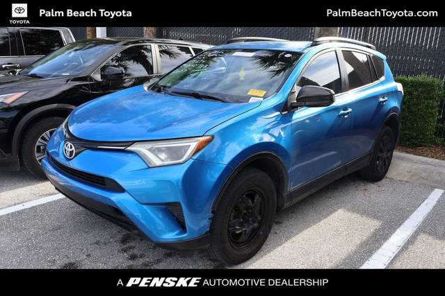 2016 Toyota RAV4 LE AWD photo
