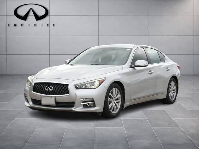 2015 Infiniti Q50 Premium RWD photo