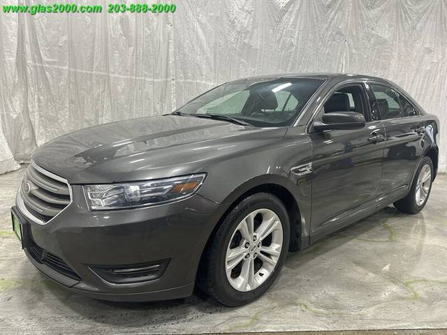 2015 Ford Taurus SEL FWD photo