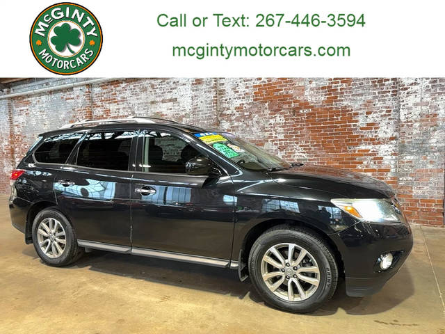 2016 Nissan Pathfinder SV 4WD photo