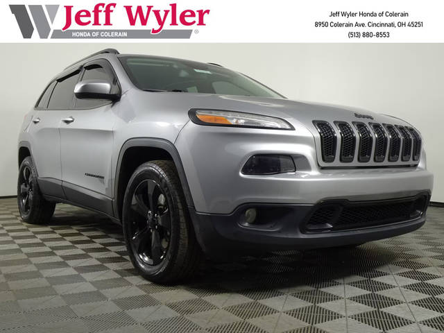 2016 Jeep Cherokee Altitude 4WD photo