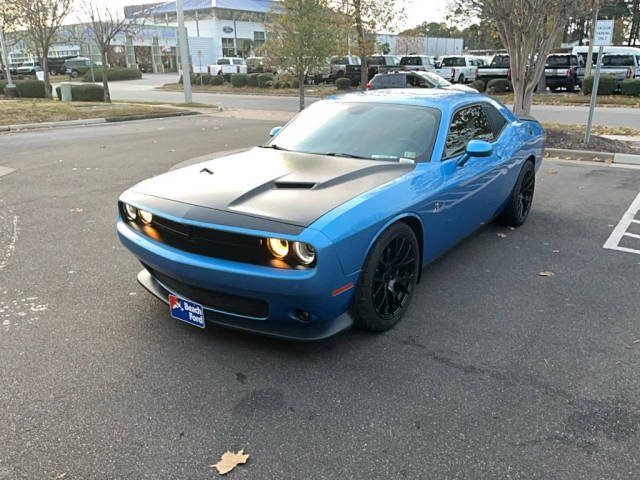 2016 Dodge Challenger R/T Scat Pack RWD photo