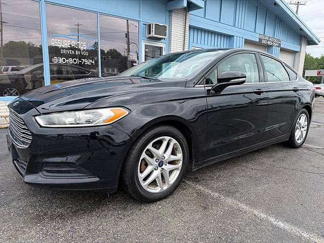 2016 Ford Fusion SE FWD photo
