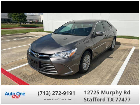 2016 Toyota Camry LE FWD photo