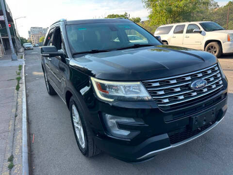 2016 Ford Explorer Limited 4WD photo