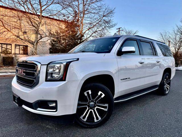 2016 GMC Yukon XL SLT 4WD photo