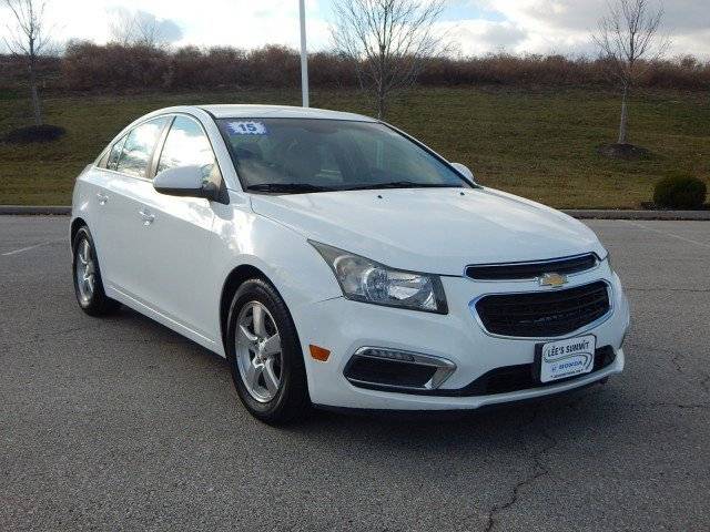 2015 Chevrolet Cruze LT FWD photo