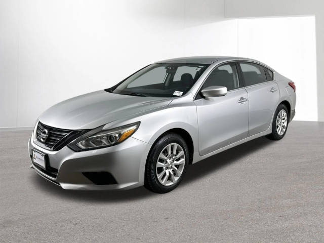 2016 Nissan Altima 2.5 S FWD photo