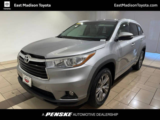 2015 Toyota Highlander XLE AWD photo