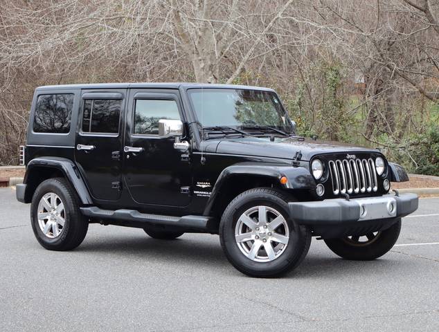 2015 Jeep Wrangler Unlimited Sahara 4WD photo