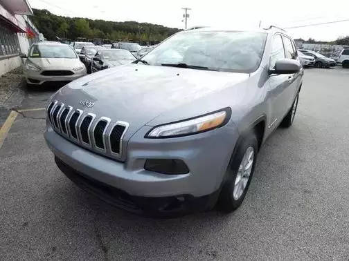 2016 Jeep Cherokee Latitude 4WD photo