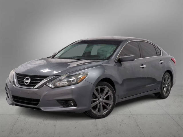 2016 Nissan Altima 2.5 SR FWD photo