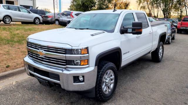 2016 Chevrolet Silverado 2500HD LT 4WD photo