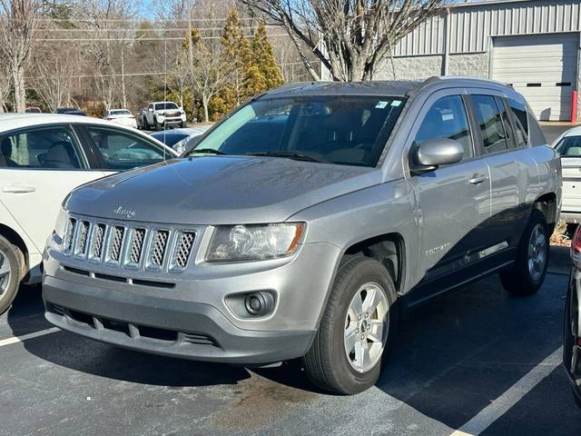 2016 Jeep Compass Latitude FWD photo