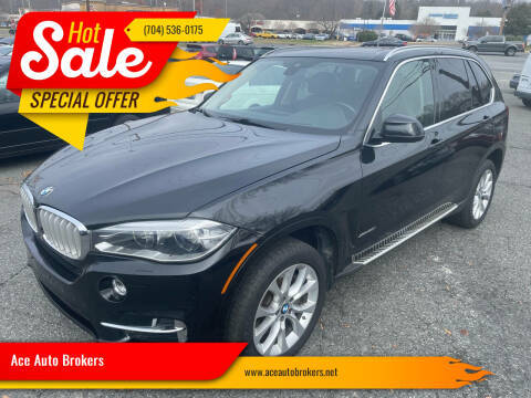 2015 BMW X5 xDrive50i AWD photo