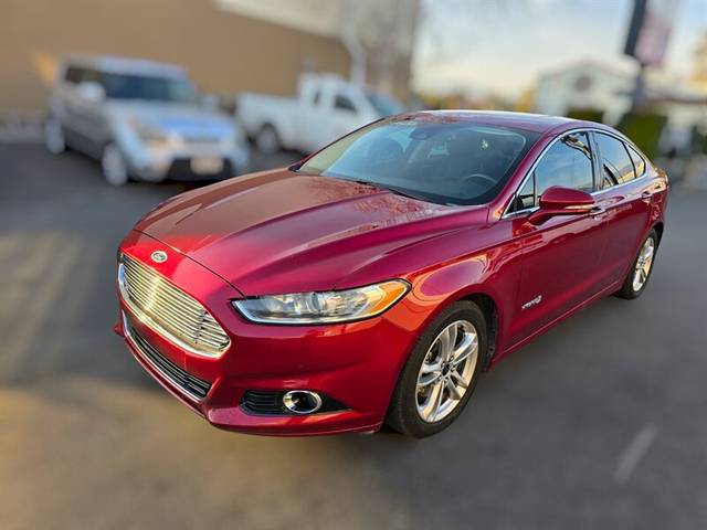 2016 Ford Fusion Titanium Hybrid FWD photo