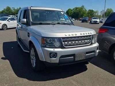 2016 Land Rover LR4 HSE 4WD photo