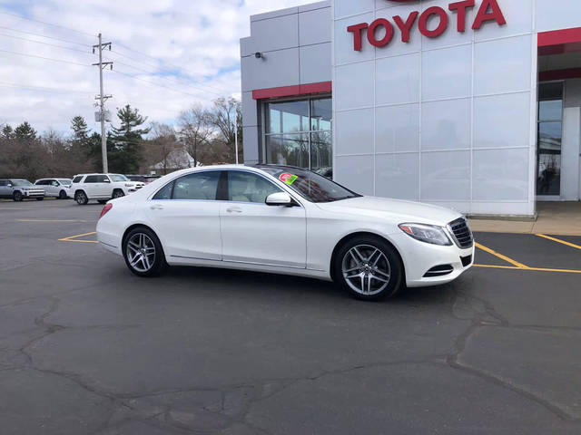 2016 Mercedes-Benz S-Class S 550 AWD photo