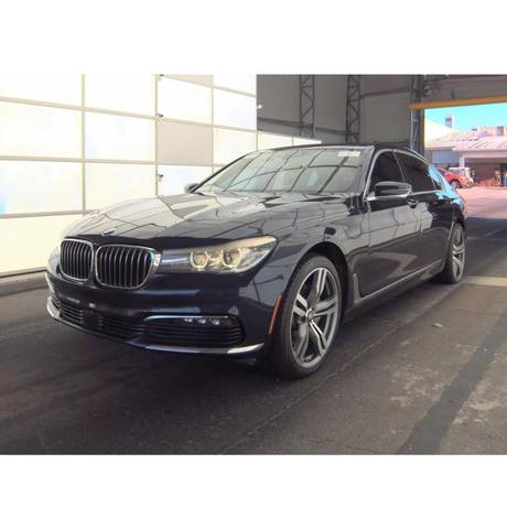 2016 BMW 7 Series 740i RWD photo