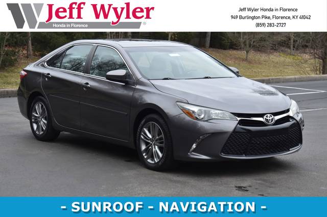 2015 Toyota Camry SE FWD photo
