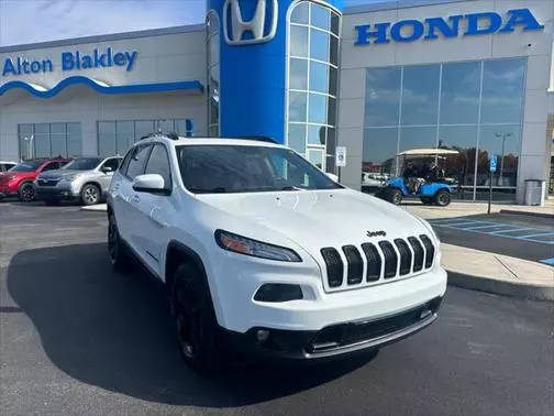 2016 Jeep Cherokee Latitude 4WD photo