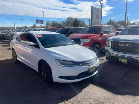 2016 Chrysler 200 S AWD photo