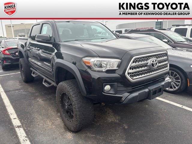 2016 Toyota Tacoma TRD Off Road 4WD photo