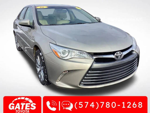 2016 Toyota Camry XLE FWD photo