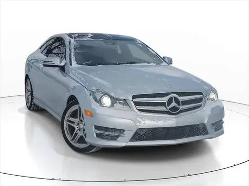 2015 Mercedes-Benz C-Class C 250 RWD photo