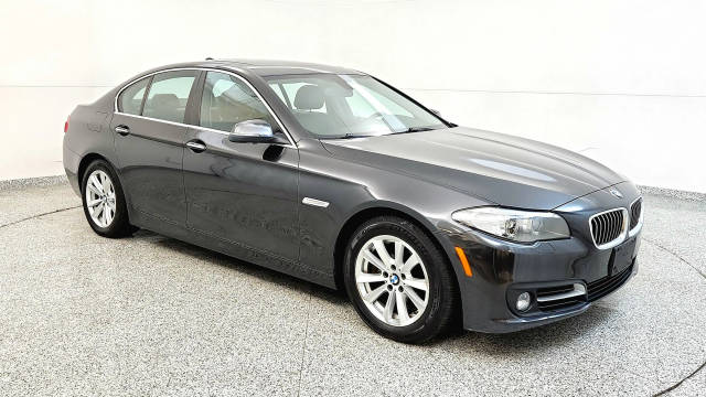 2016 BMW 5 Series 528i xDrive AWD photo