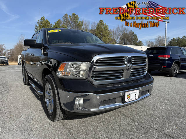 2016 Ram 1500 Big Horn 4WD photo