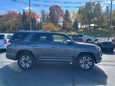 2016 Toyota 4Runner Limited 4WD photo