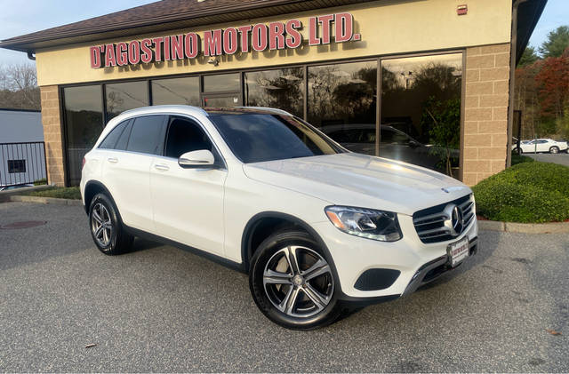 2016 Mercedes-Benz GLC-Class GLC 300 AWD photo