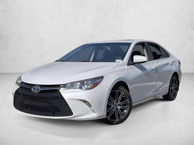 2016 Toyota Camry SE FWD photo