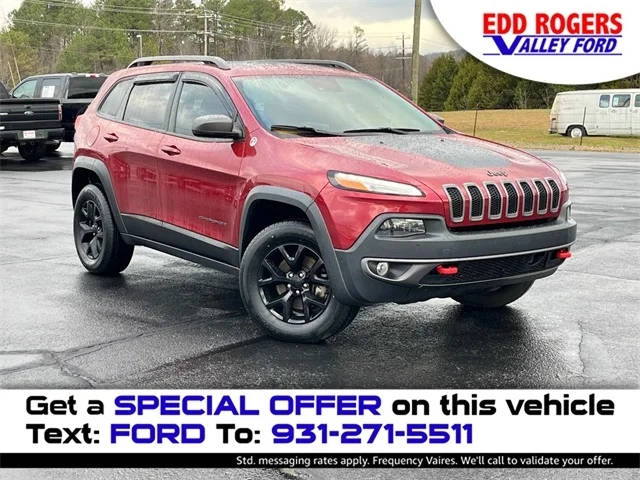 2015 Jeep Cherokee Trailhawk 4WD photo