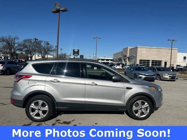 2016 Ford Escape SE FWD photo