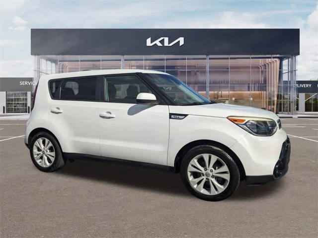 2016 Kia Soul + FWD photo
