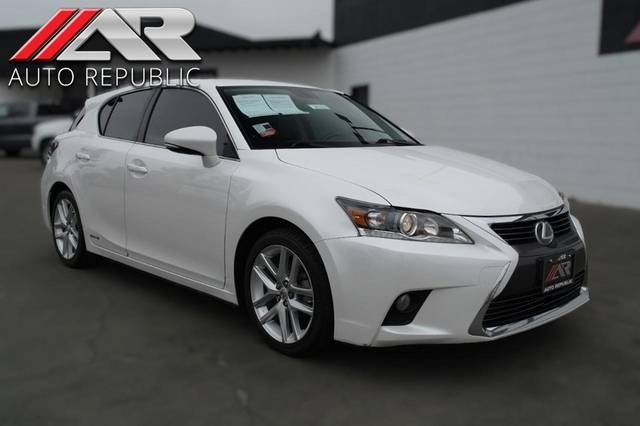 2016 Lexus CT Hybrid FWD photo