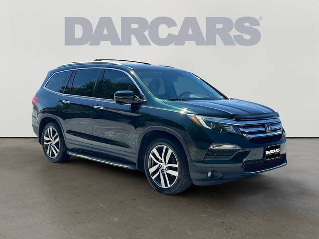 2016 Honda Pilot Touring AWD photo